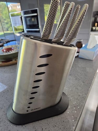 Global dotted knife block - knife, up