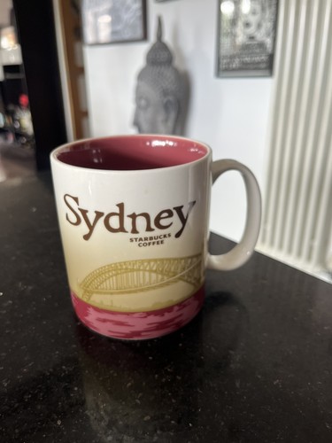 Starbucks sydney global icon - starbucks,